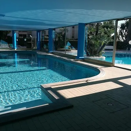 Studio Bord De Mer A דירה *